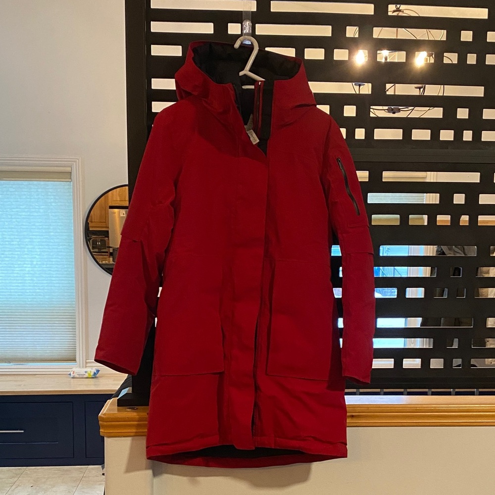 Lululemon Athletica Red Ski Jacket very warm